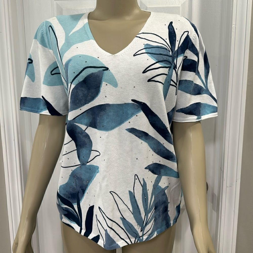 RABE LEAF PRINT KNITTED SHORT SLEEVE PULLOVER. - Picture 2 of 7